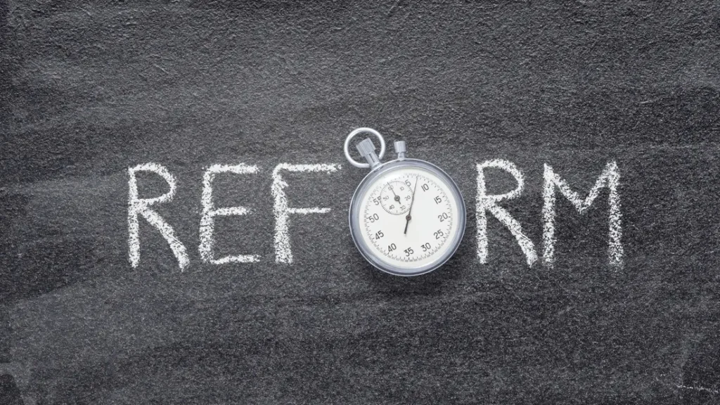 Yeniden Kurmacılık Eğitim Felsefesi Nedir? 1 Yeniden Kurmacılık Eğitim Felsefesi