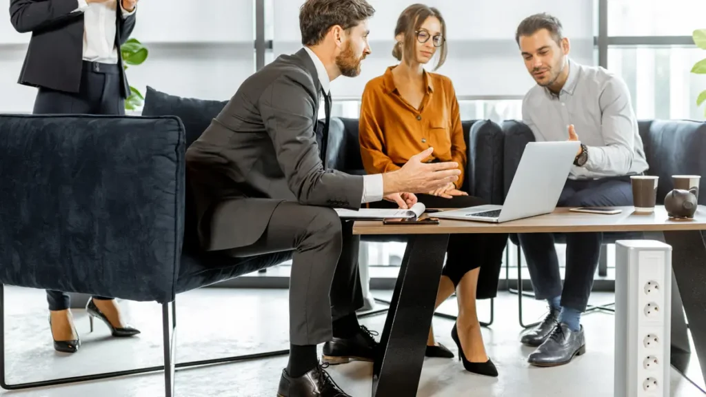 Müşavirlik Hizmeti Nedir, Nasıl İşler? 2 Müşavirlik Hizmeti Türleri